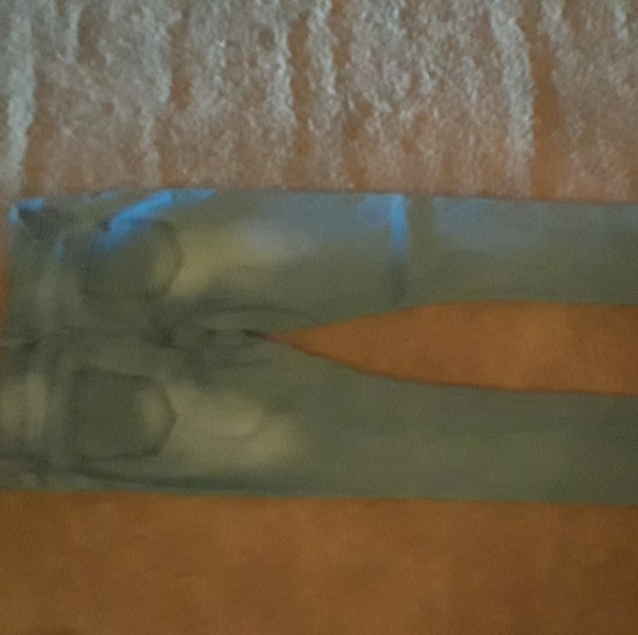 VIP Jeans - Picture 2 of 3